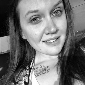 Meet your Posher, Kendra